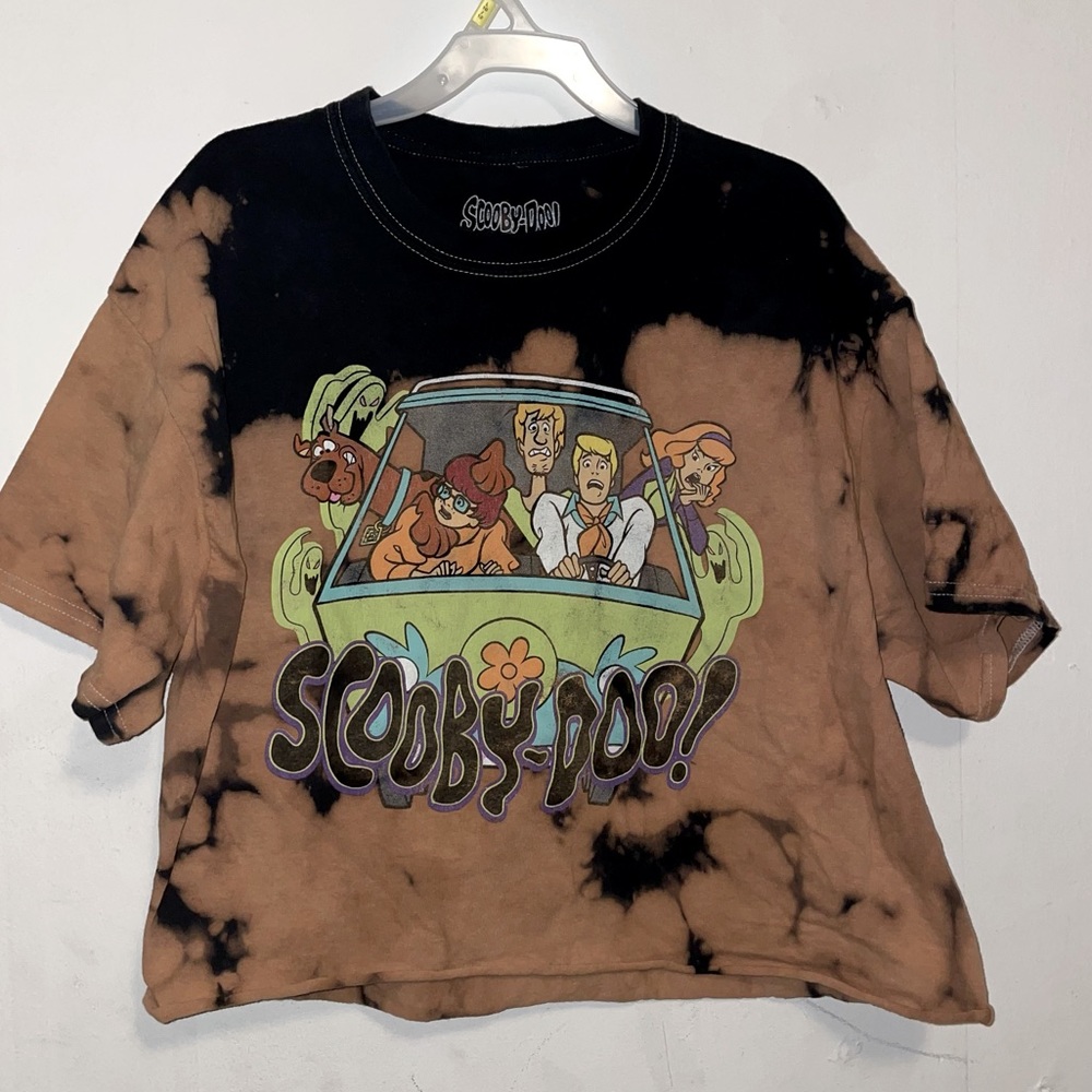 Scooby-Doo Graphic Large women’s crop top tie die design